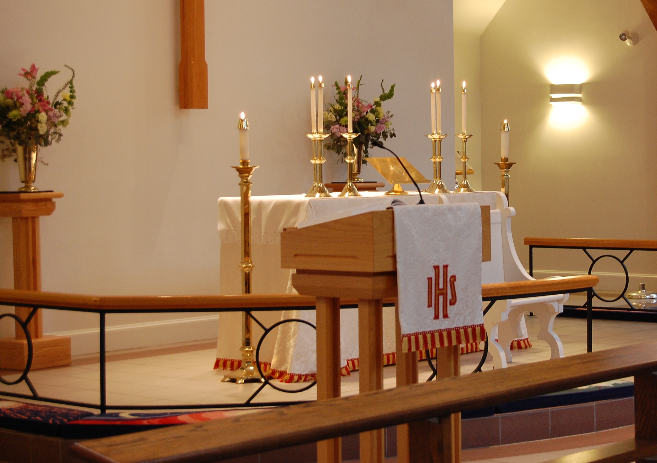 altar photo St. David's Episcopal Church